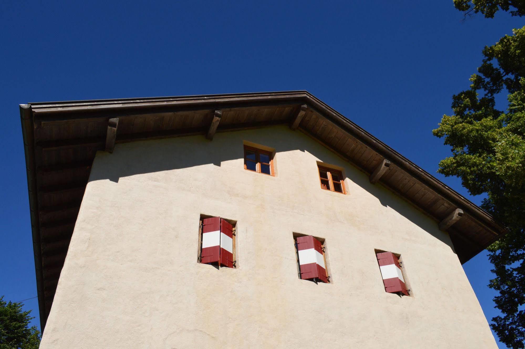 Hotel Zur Kirche Magre all' Adige Exterior photo